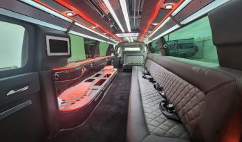 
										2023 Chevorlet Suburban Limousine By SPV full									