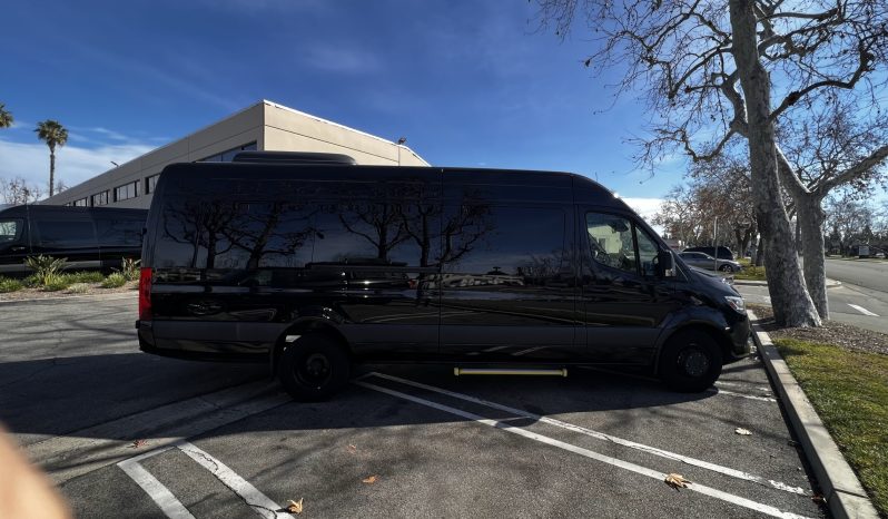 
								2022 Mercedes-Benz Sprinter 3500 by Sprinter Systems and Automations full									