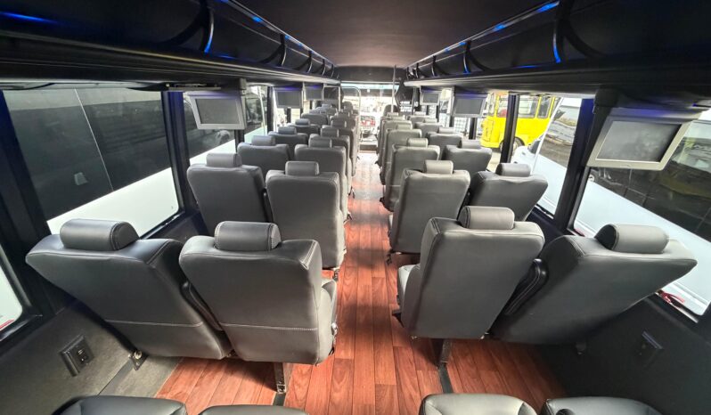 
								2014 Freightliner M2 GM40 By Grech Executive Shuttle full									