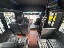 
										2014 Freightliner M2 GM40 By Grech Executive Shuttle full									